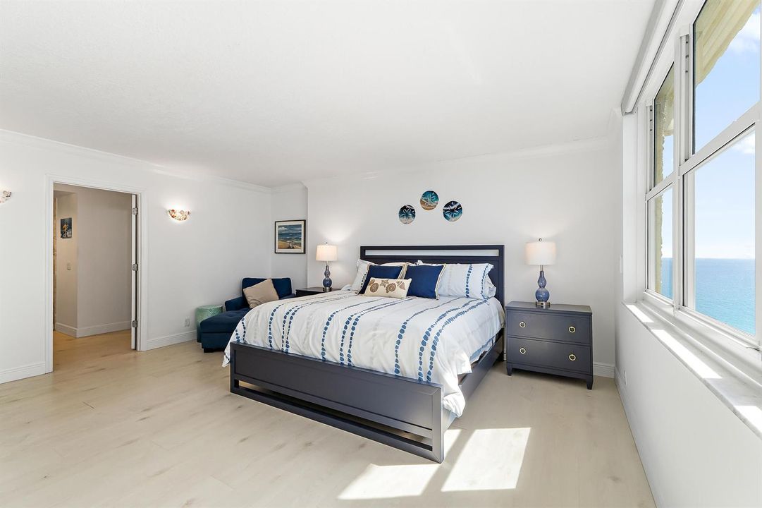 061-5440NOceanDr-PH205-SingerIsland-FULL