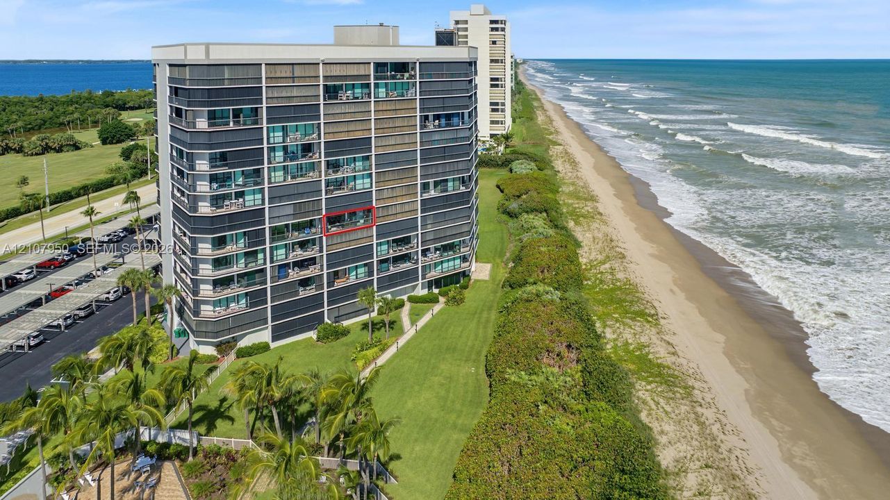 En Venta: $529,900 (2 camas, 2 baños, 1228 Pies cuadrados)