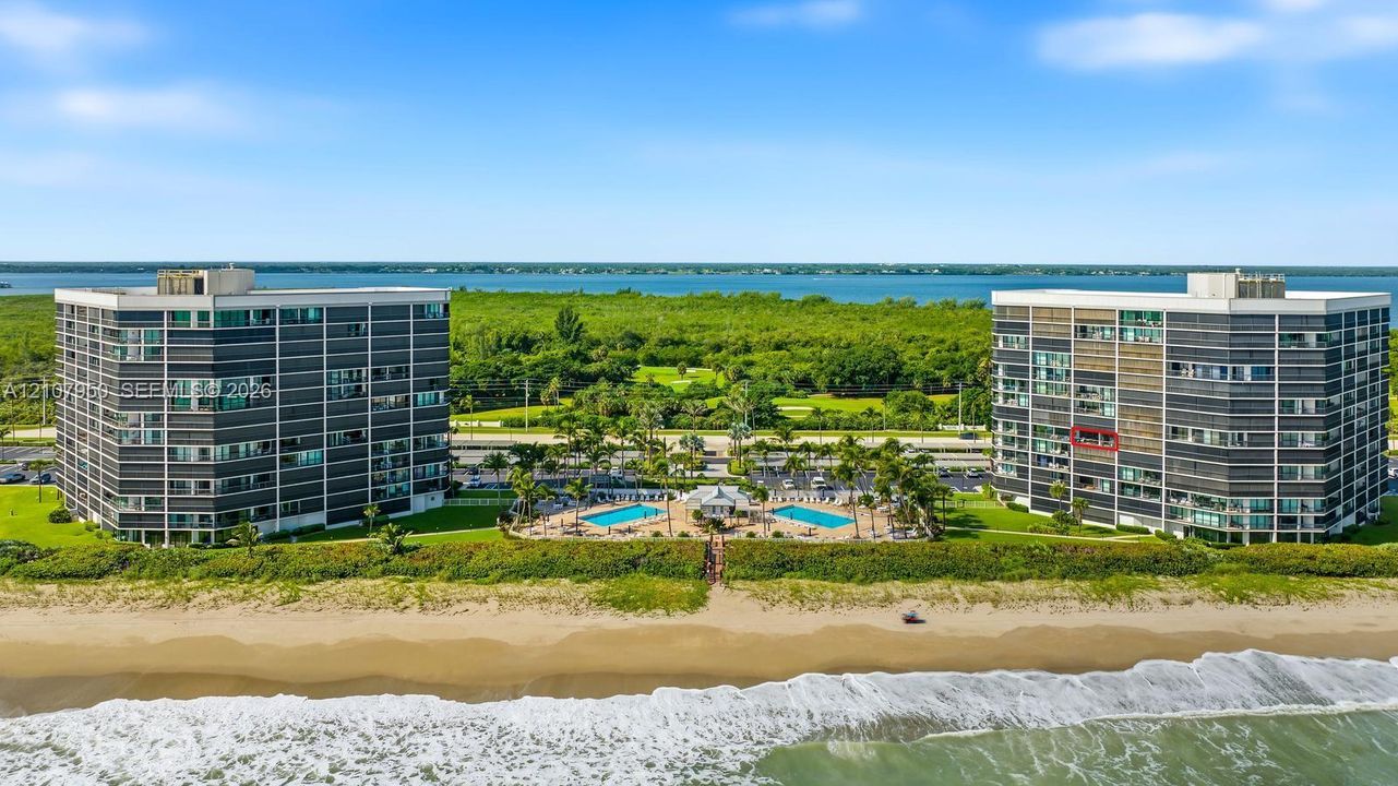 En Venta: $529,900 (2 camas, 2 baños, 1228 Pies cuadrados)