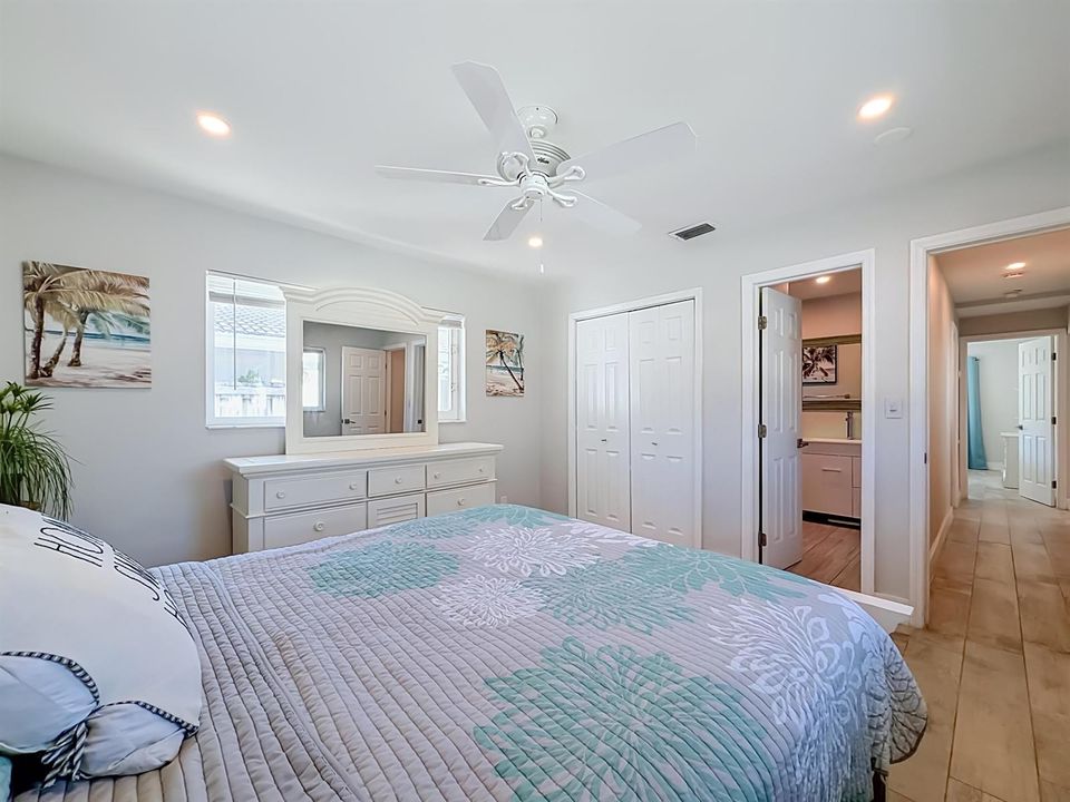 238 Corsair Avenue-64
