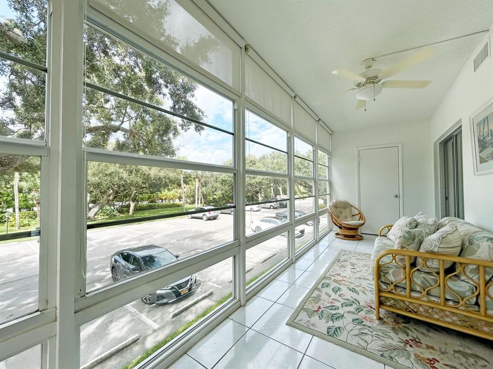 15-FLORIDA ROOM