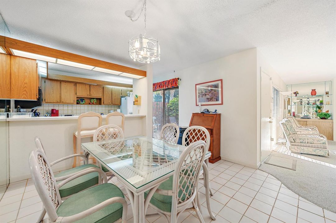 825 Center St 20C-7