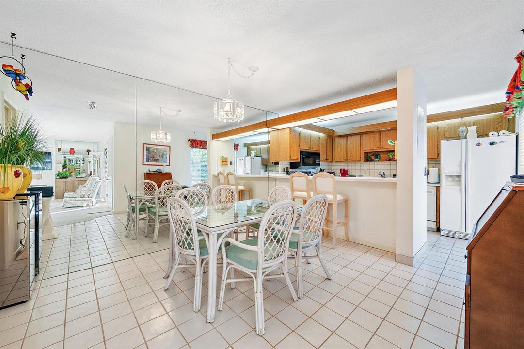 825 Center St 20C-6