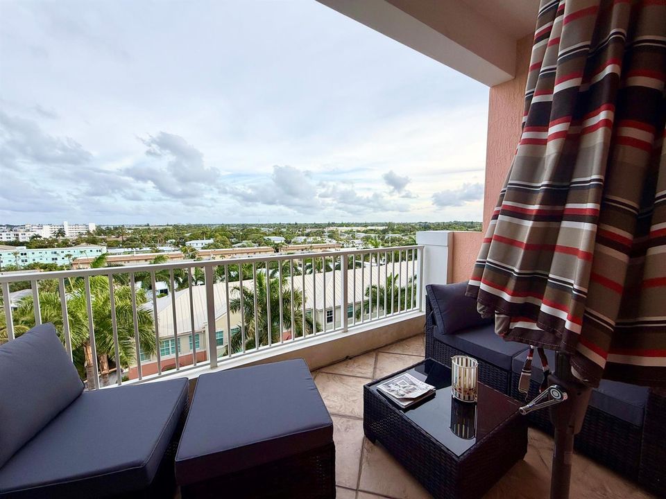 balcony