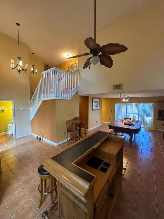 For Sale: $599,900 (3 beds, 3 baths, 2332 Square Feet)