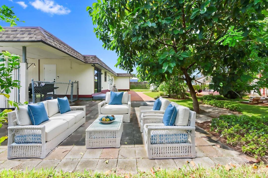 24-patio-02_VS