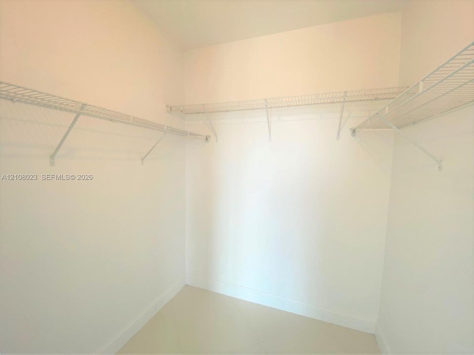 En Venta: $419,000 (1 camas, 1 baños, 783 Pies cuadrados)