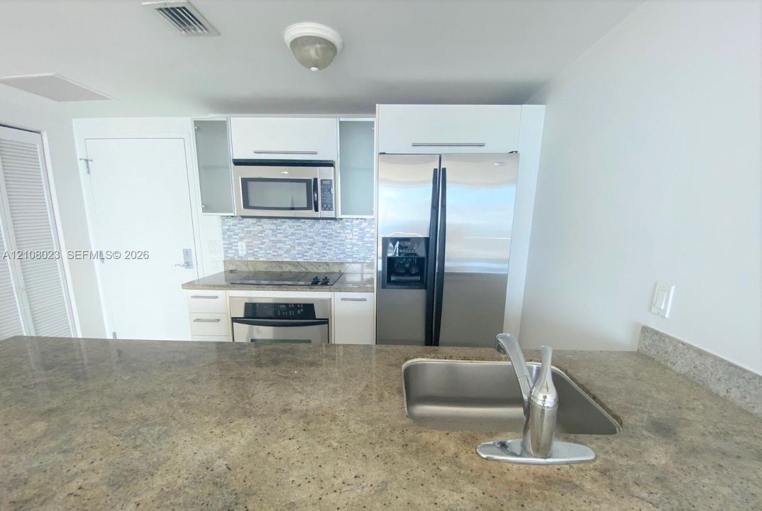 En Venta: $419,000 (1 camas, 1 baños, 783 Pies cuadrados)