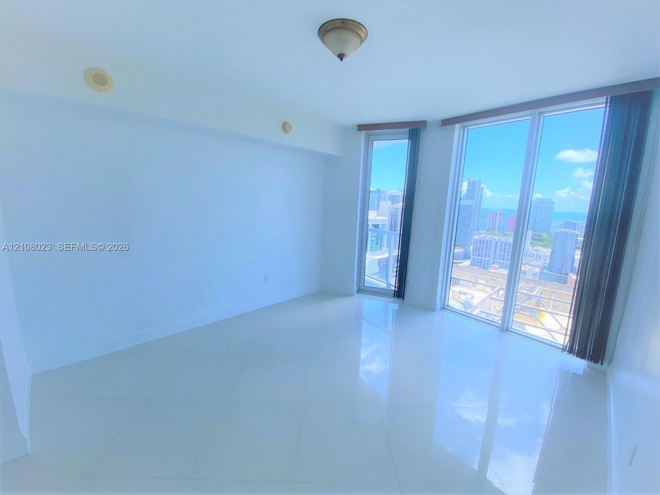 En Venta: $419,000 (1 camas, 1 baños, 783 Pies cuadrados)