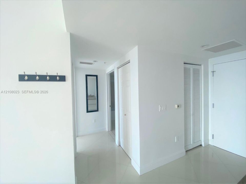 En Venta: $419,000 (1 camas, 1 baños, 783 Pies cuadrados)
