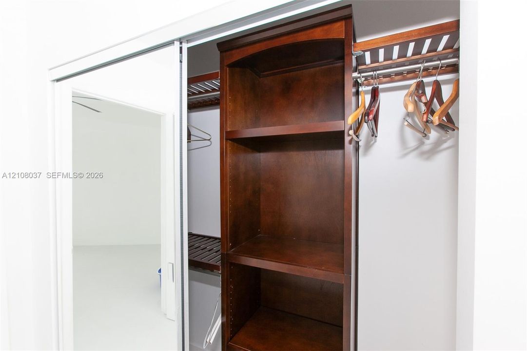 В аренду: $3,900 (2 спален, 2 ванн, 1181 Квадратных фут)