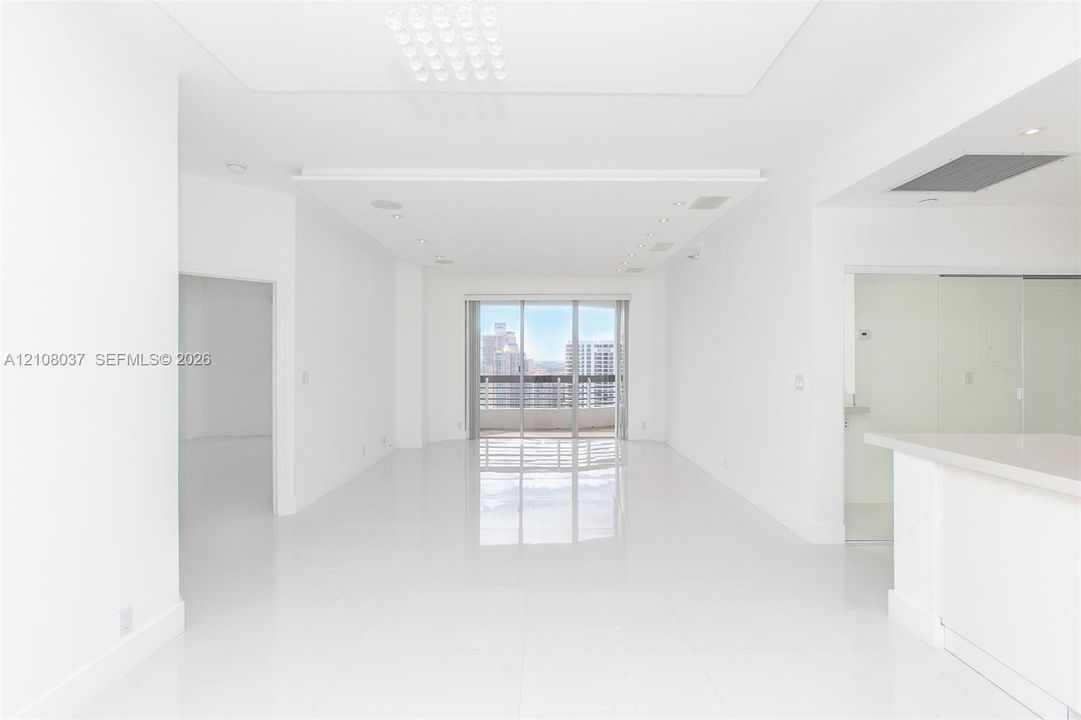 В аренду: $3,900 (2 спален, 2 ванн, 1181 Квадратных фут)