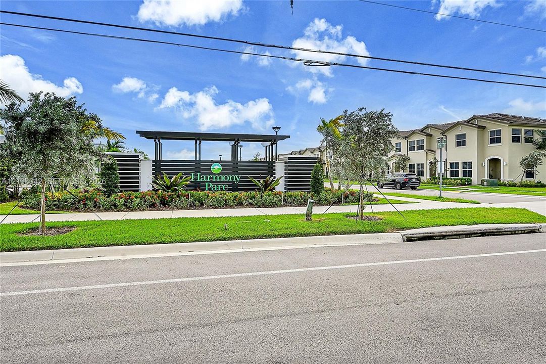 En Venta: $455,000 (3 camas, 2 baños, 1648 Pies cuadrados)