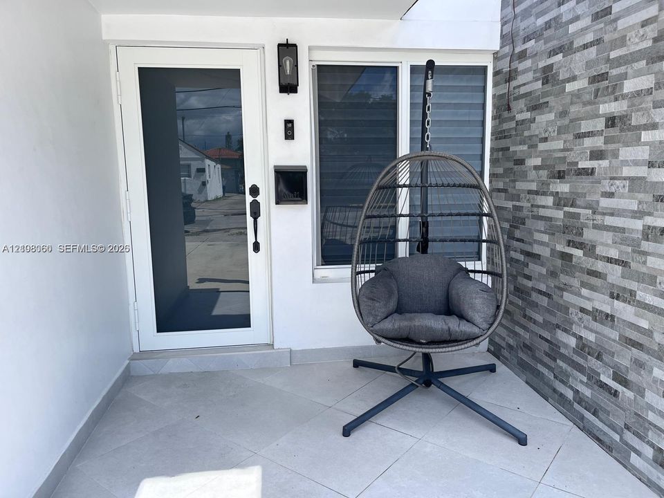 В аренду: $3,500 (3 спален, 2 ванн, 2768 Квадратных фут)