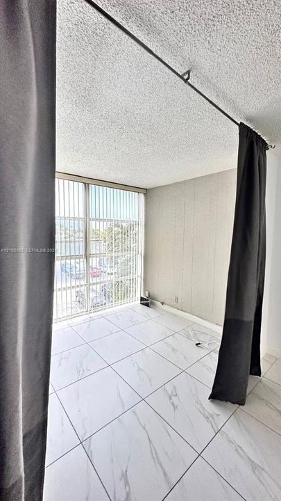 En Venta: $205,000 (1 camas, 1 baños, 820 Pies cuadrados)