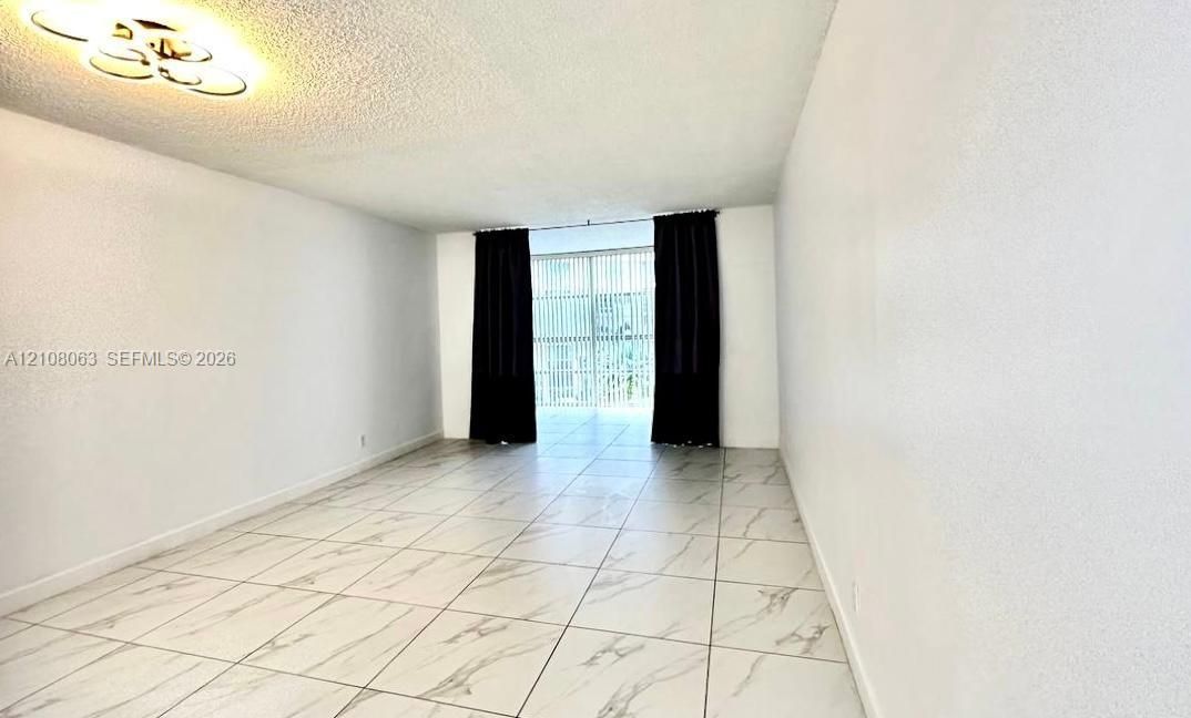 En Venta: $205,000 (1 camas, 1 baños, 820 Pies cuadrados)