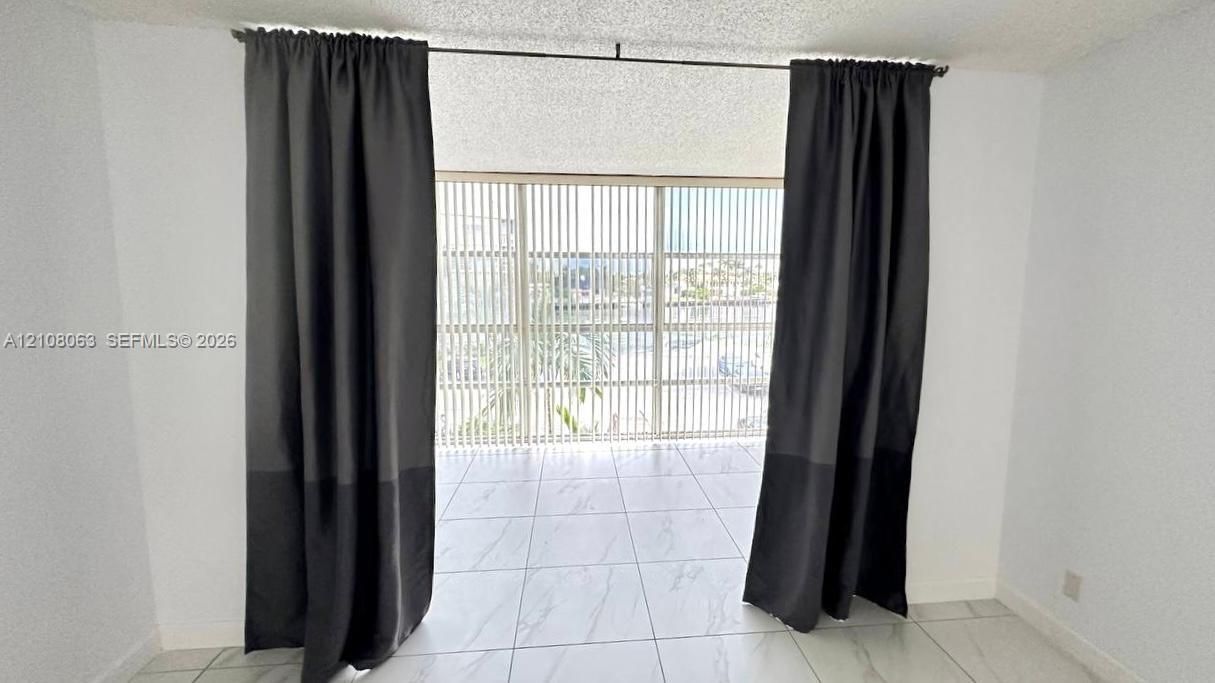 En Venta: $205,000 (1 camas, 1 baños, 820 Pies cuadrados)