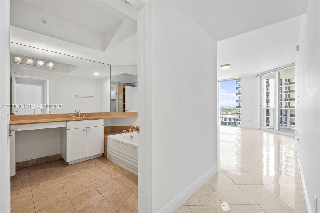 For Rent: $7,500 (2 beds, 2 baths, 1550 Square Feet)