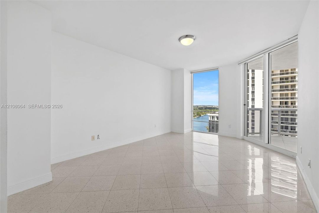 For Rent: $7,500 (2 beds, 2 baths, 1550 Square Feet)