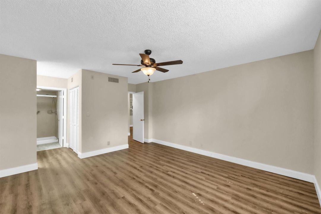 2908 Carambola Cir S U106-4