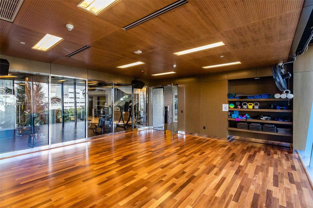 Fitness Studio with daily complimentary classes