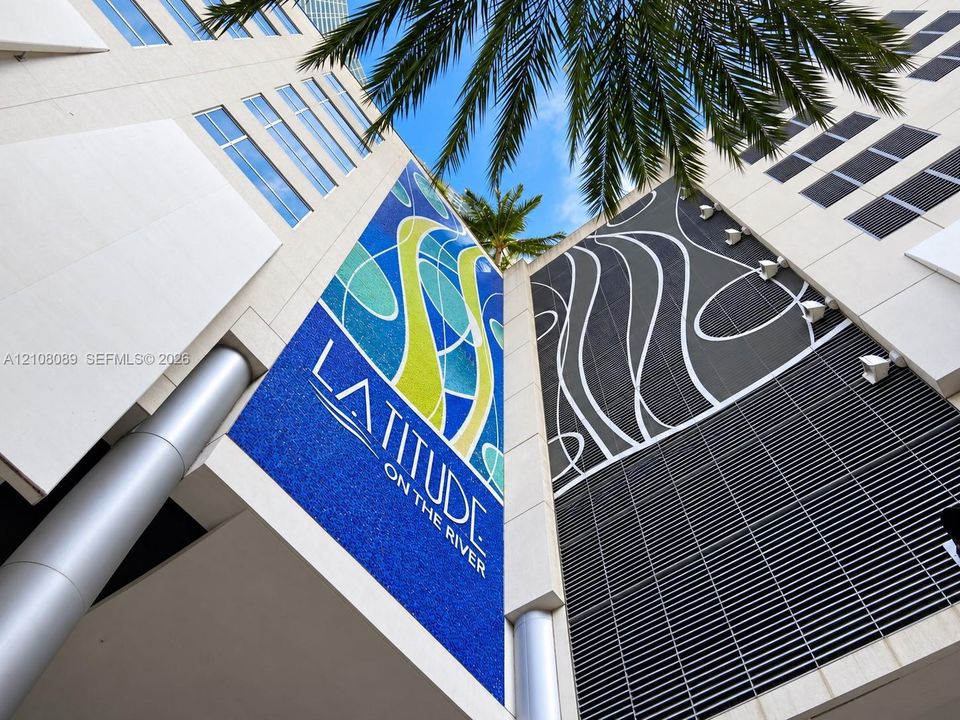 En Venta: $405,000 (1 camas, 1 baños, 783 Pies cuadrados)