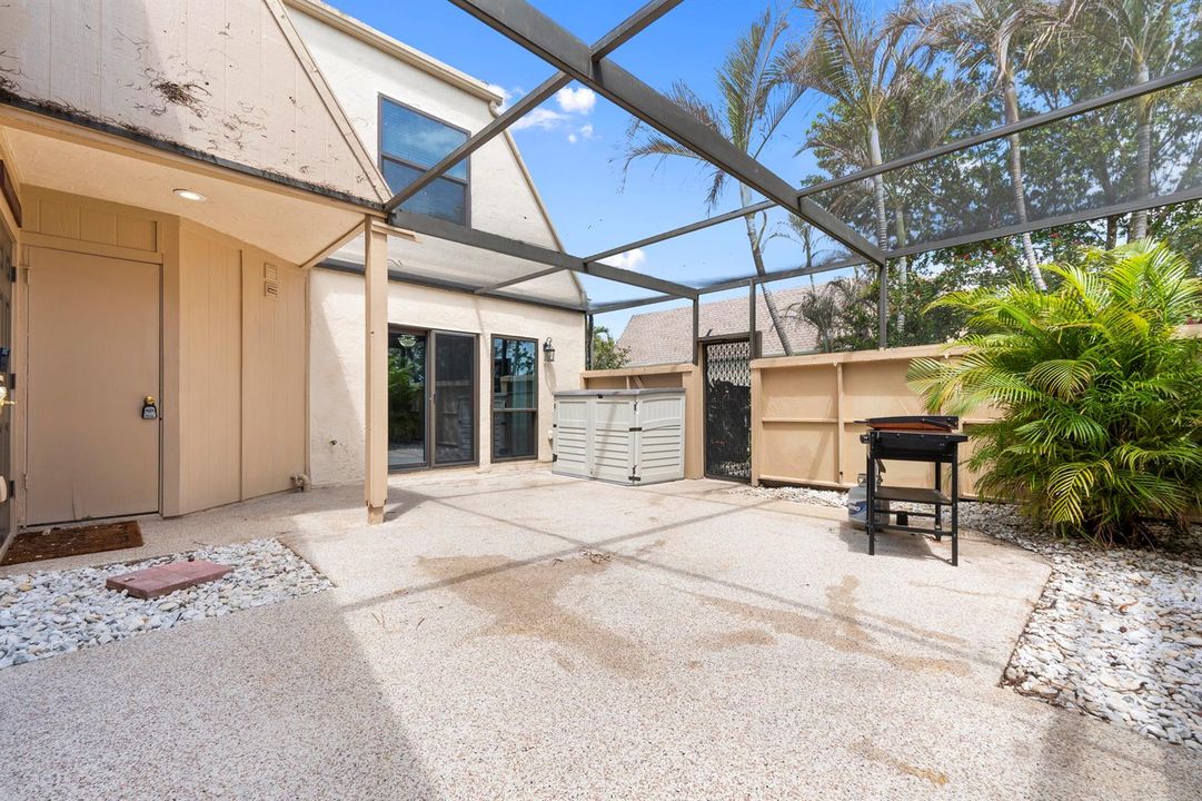 Screened Patio