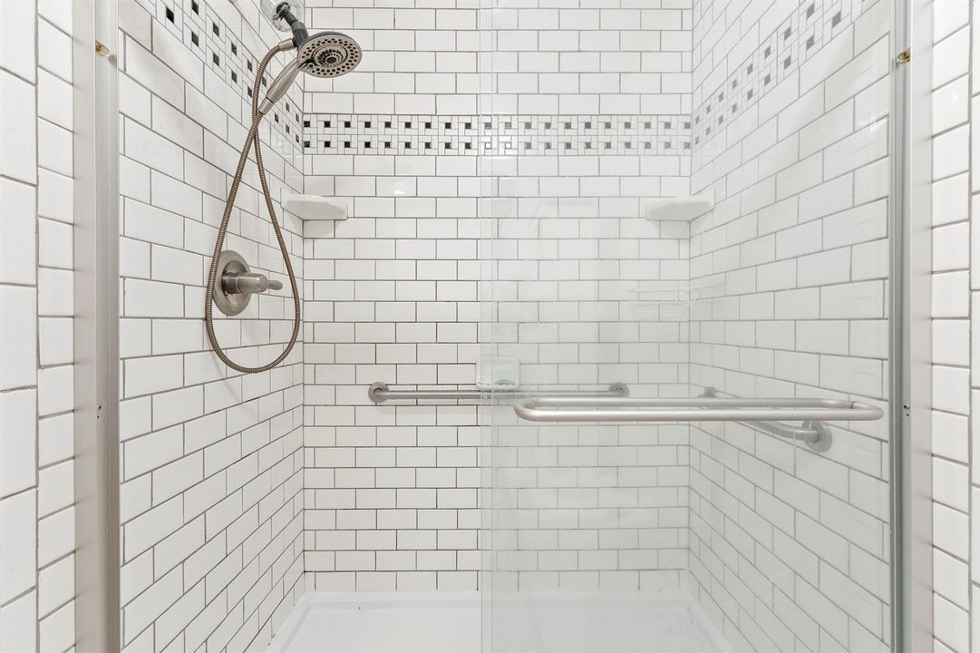 2nd Bathroom