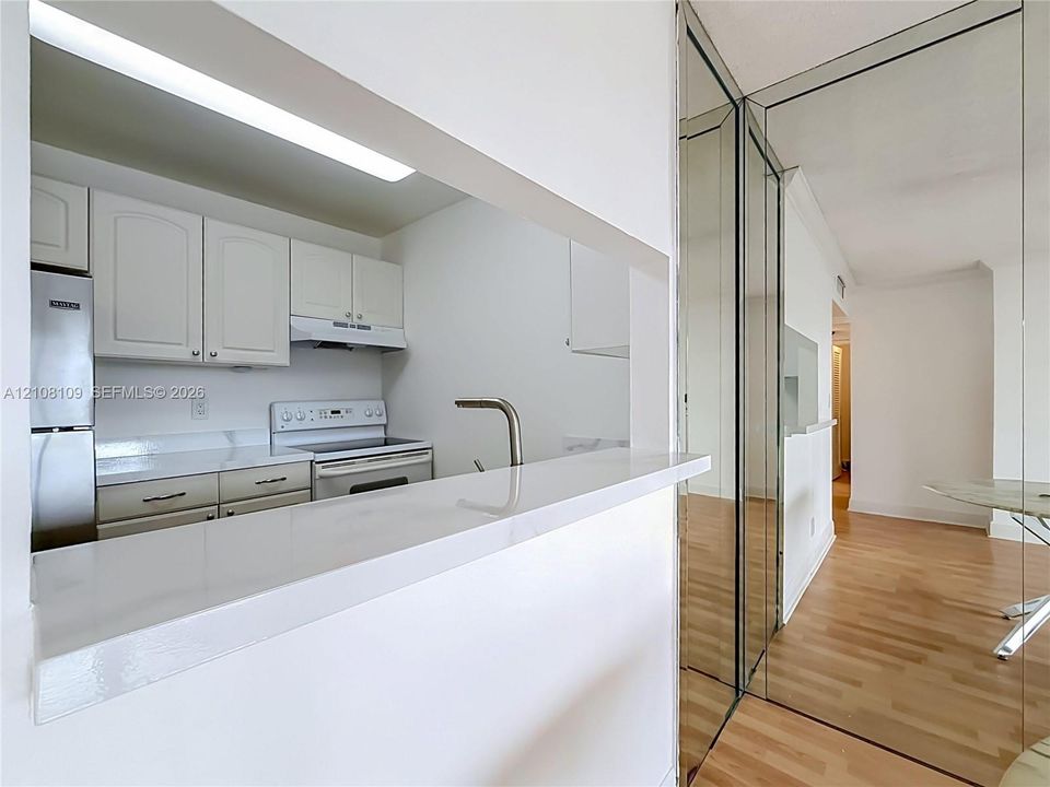На продажу: $144,900 (1 спален, 1 ванн, 630 Квадратных фут)