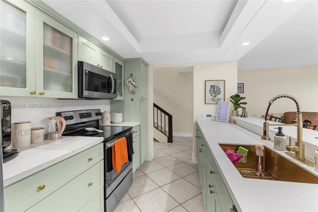 For Sale: $475,000 (3 beds, 2 baths, 1511 Square Feet)