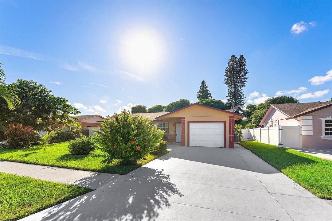 002-2861Northeast5thCourt-BoyntonBeach-F