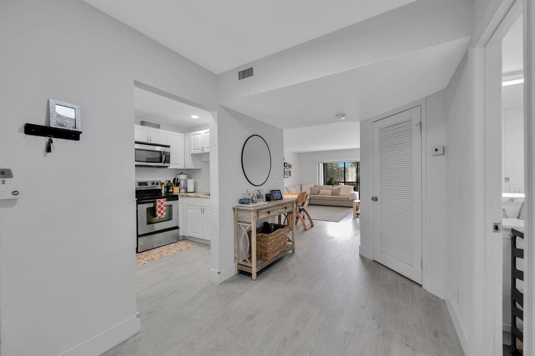 1234 S Military Trail #1824 00021