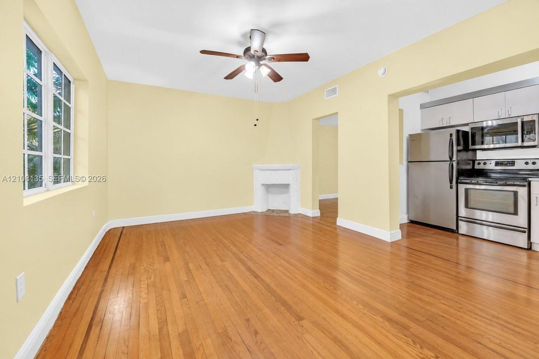 Living and dining area (AI) empty