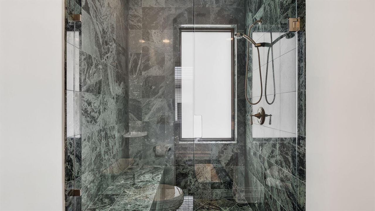 Guest Bath #4