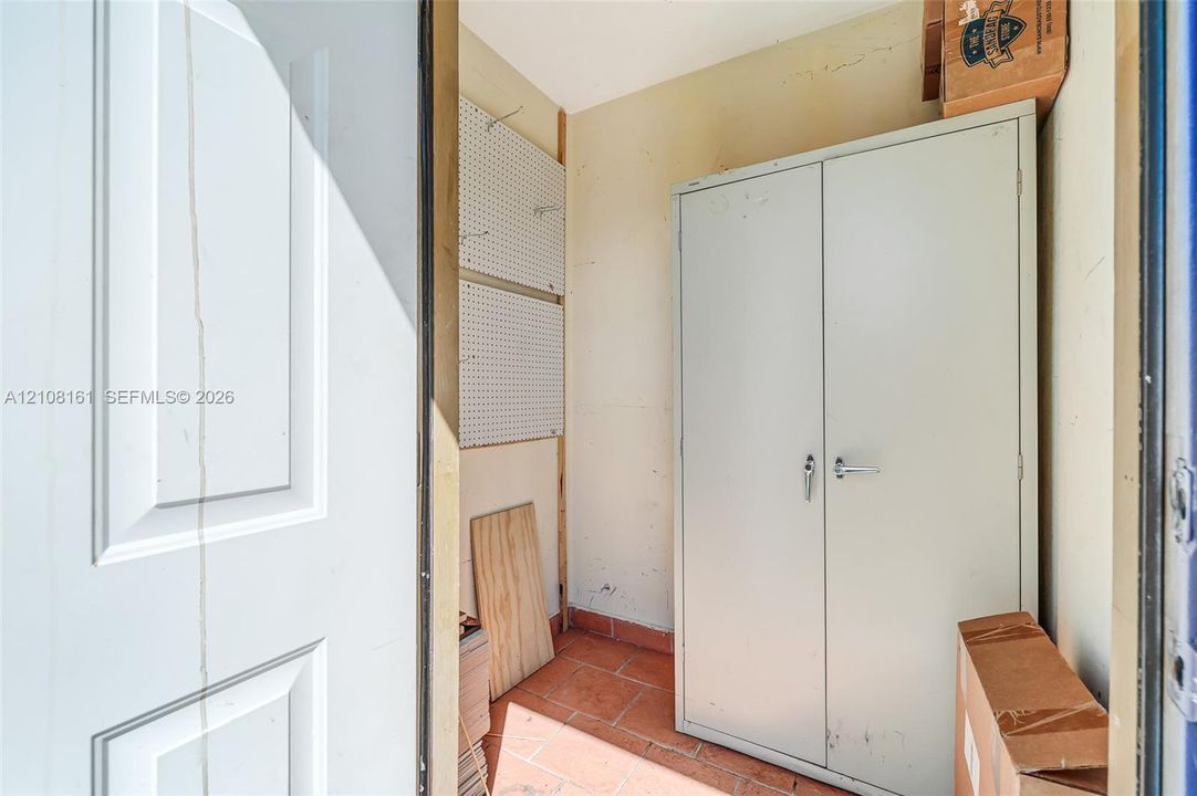 En Venta: $599,000 (3 camas, 2 baños, 1638 Pies cuadrados)
