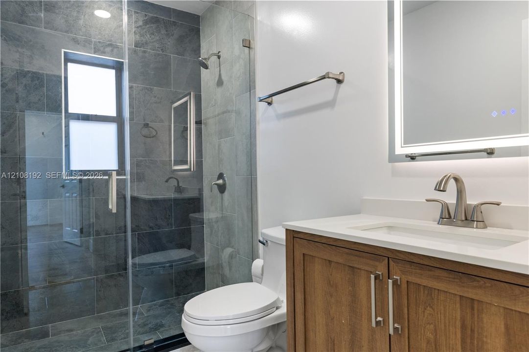 For Rent: $3,825 (3 beds, 2 baths, 1172 Square Feet)
