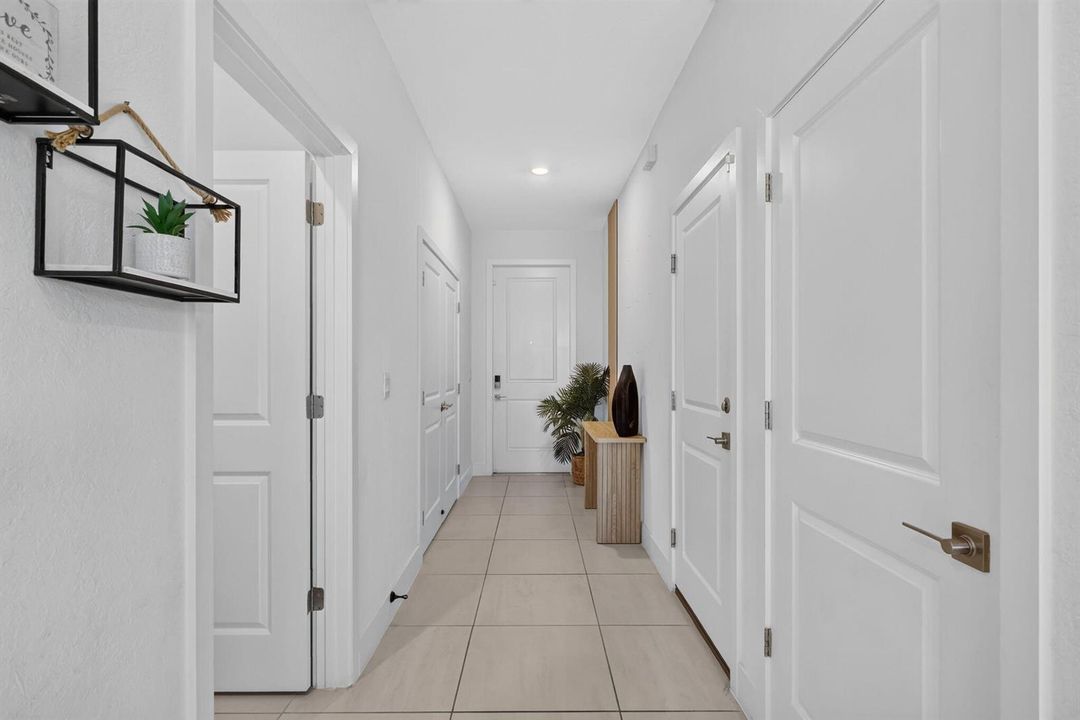 17_Foyer