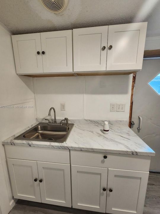 En Renta: $1,350 (2 camas, 1 baños, 784 Pies cuadrados)