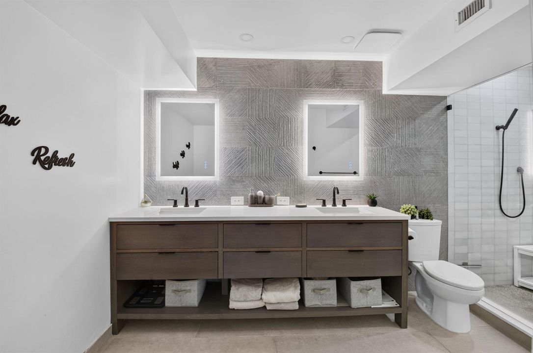 Primary Bedroom Bath