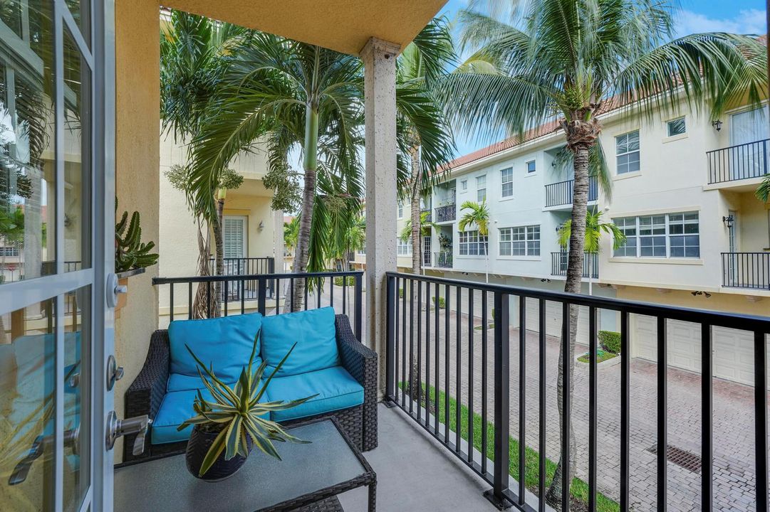 2nd Floor Terrace