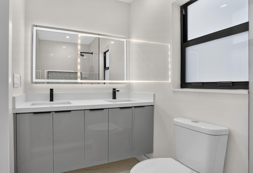 Main Bathroom