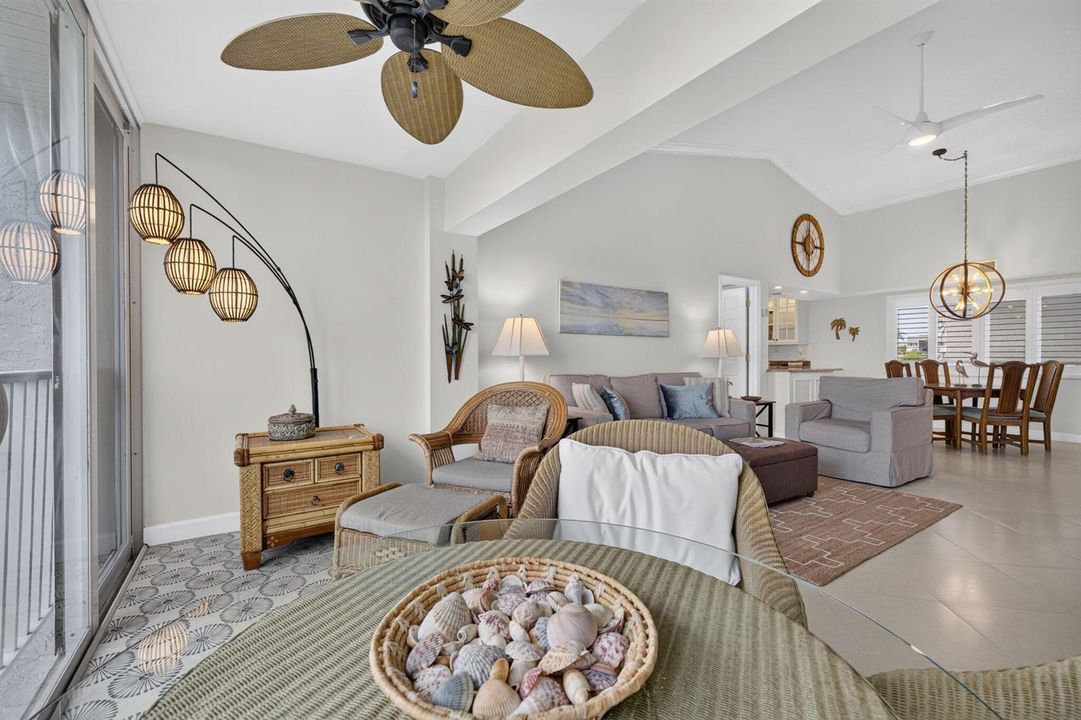 EXTENDED LIVING ROOM...