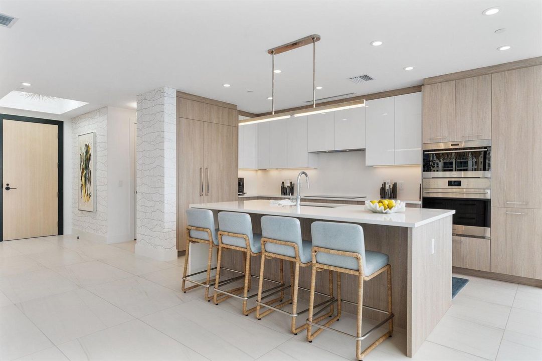 151 N Seabreeze Blvd 602_025