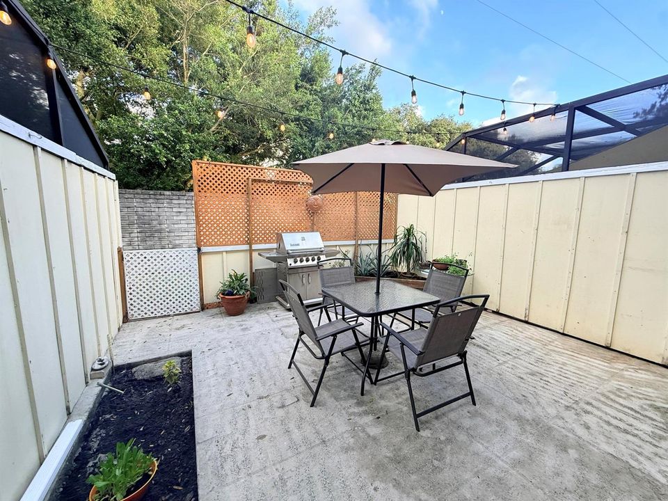 Private Courtyard