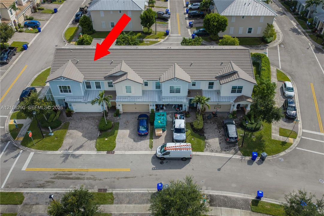 For Rent: $4,300 (3 beds, 2 baths, 2035 Square Feet)