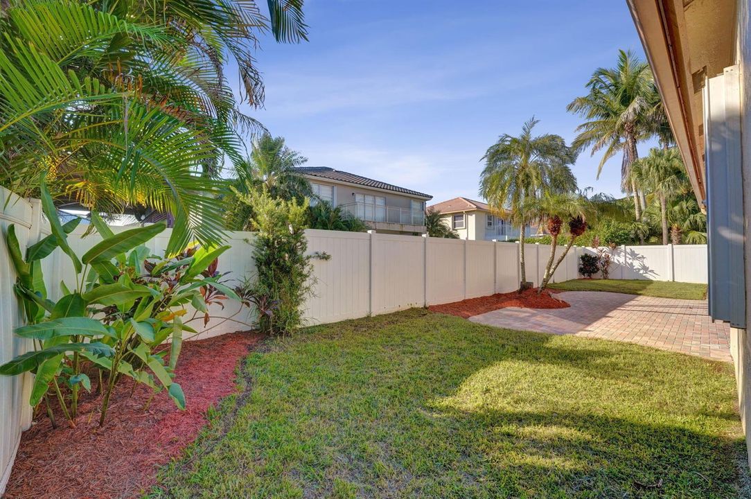 Fenced Yard