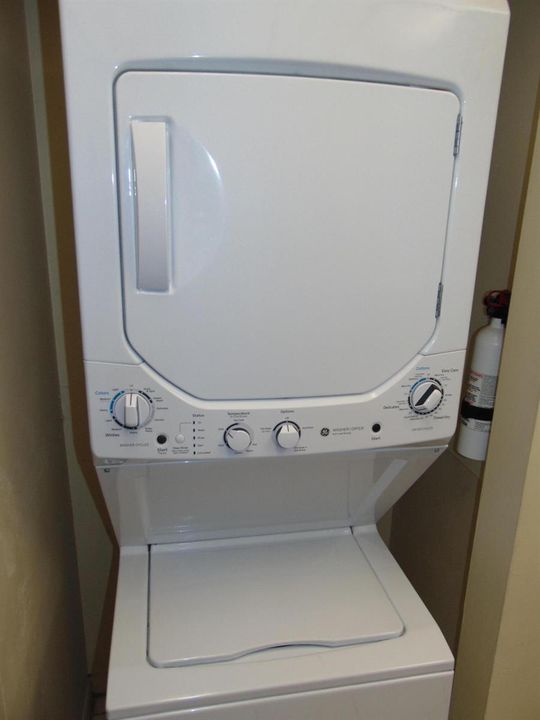 WASHER DRYER
