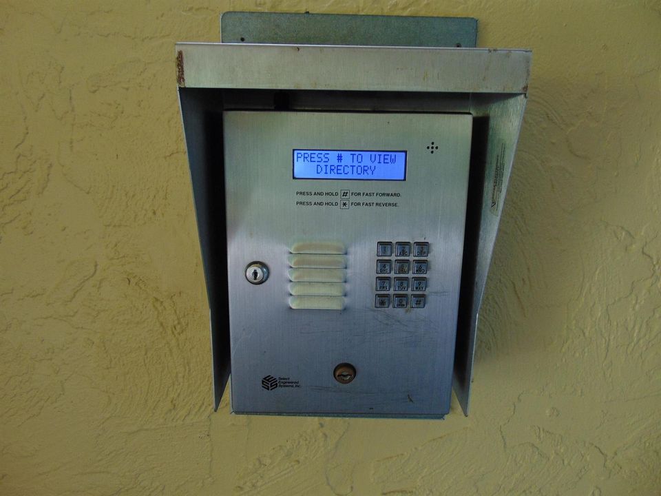 CALL BOX AT LOBBY