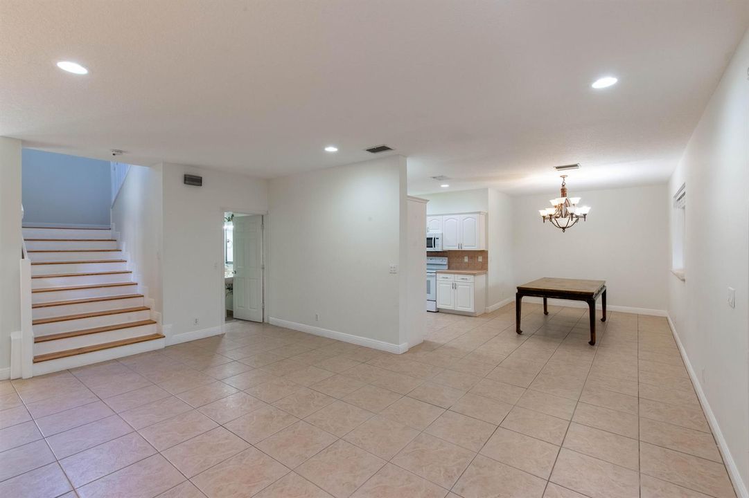 Living room/Dining room