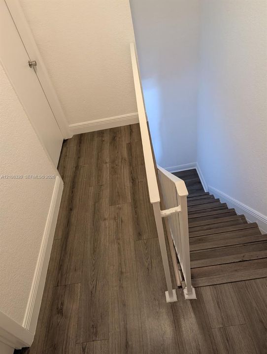 В аренду: $2,550 (2 спален, 2 ванн, 1009 Квадратных фут)